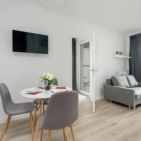 Apartament Janickiego 25b *
