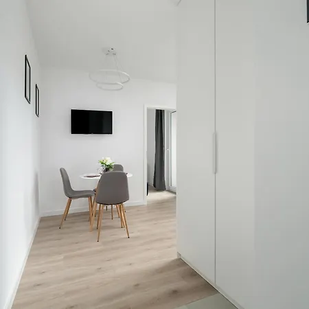 Janickiego 25b Apartament
