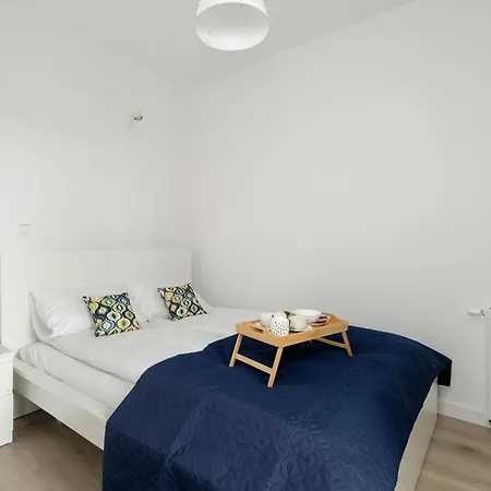 Janickiego 25b Apartament *
